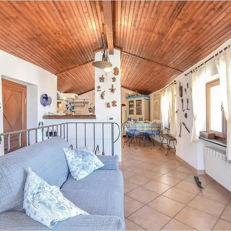 Semesterbostad Beautiful In W/ Wifi, Outdoor Swimming Pool And 1 Bedrooms