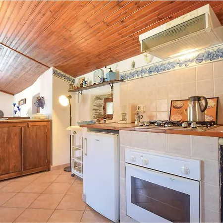 Beautiful In W/ Wifi, Outdoor Swimming Pool And 1 Bedrooms Сasa de vacaciones *